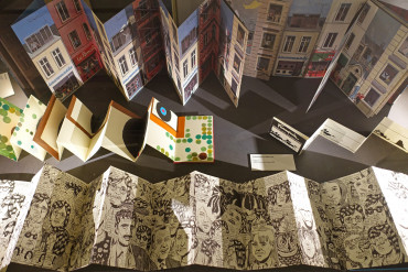 Comic books as livres-objets